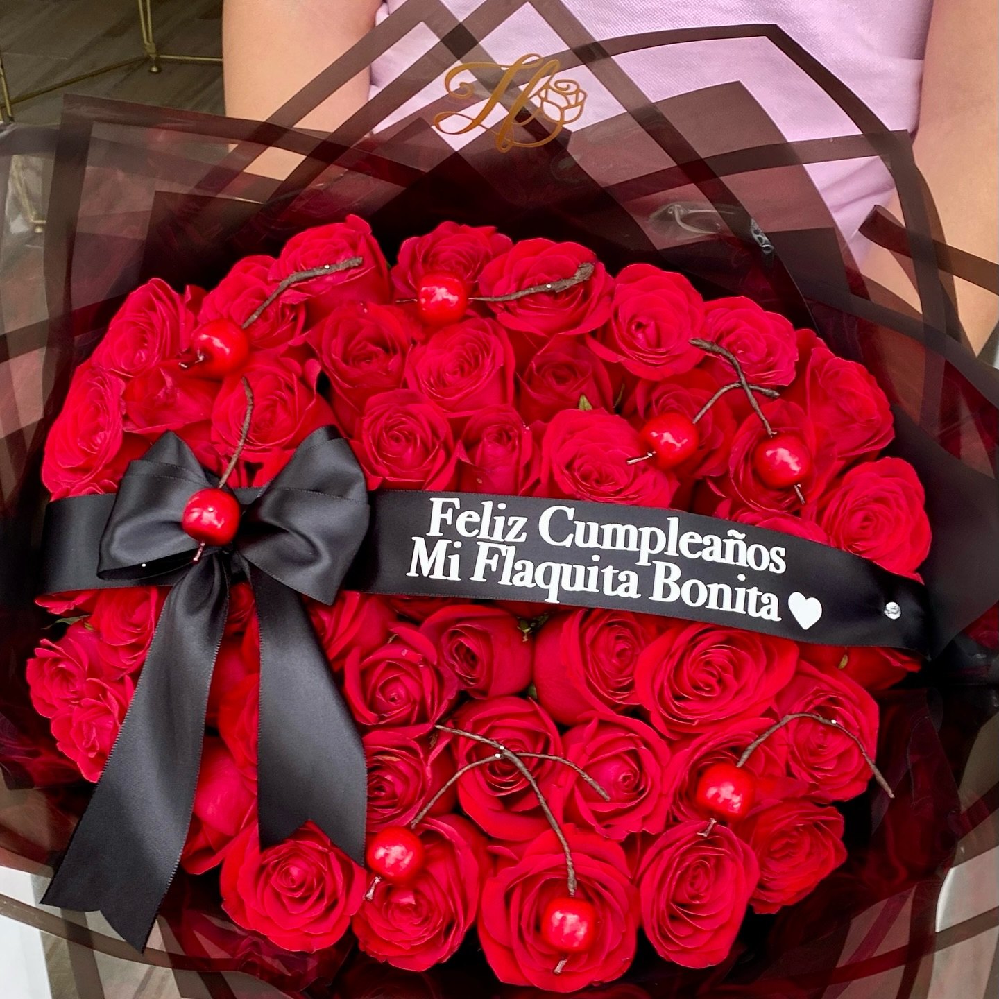 Ramo de rosas rojas